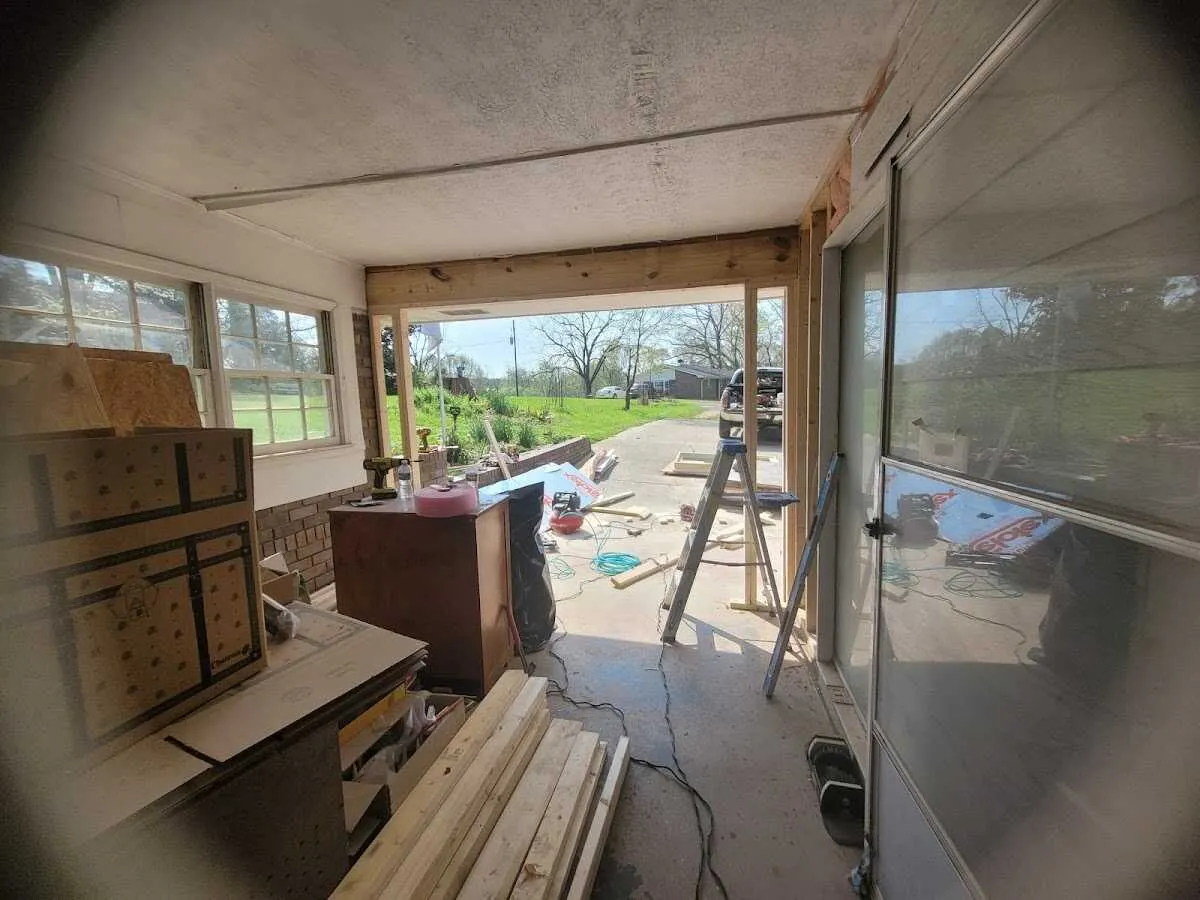 Air movers and dehumidifier for Water Mitigation Services in St. Helens